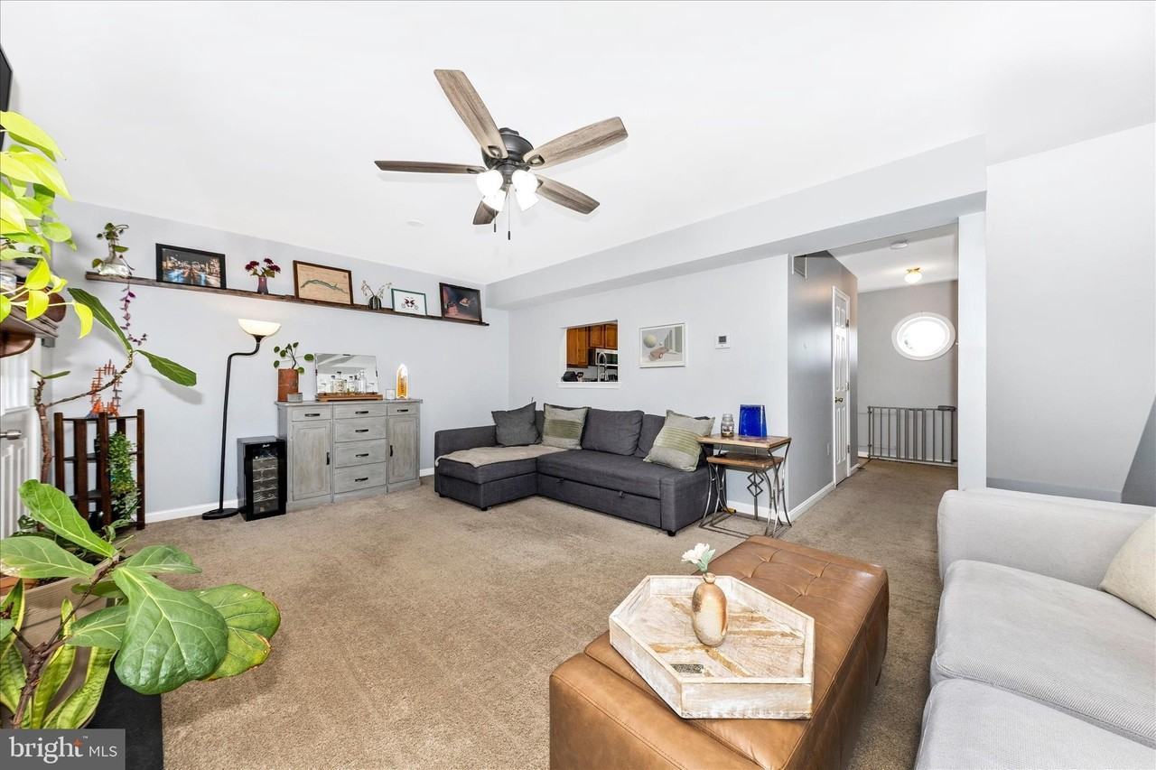 6631 E Beach Dr - Photo 4 of 50