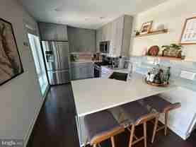 70911 S 12th St #3 - Photo 1 of 1