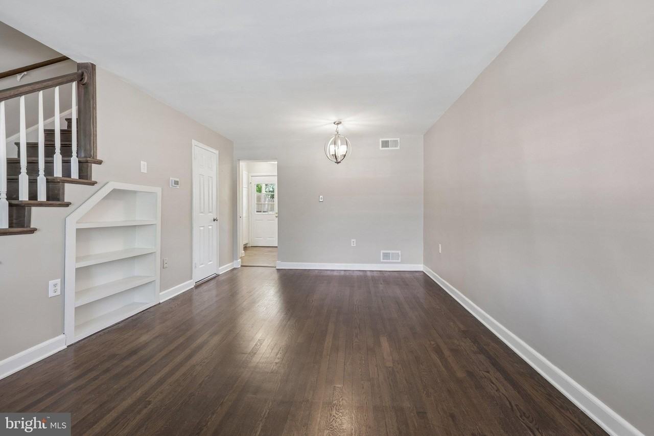 103 S Virginia Ave #401 - Photo 6 of 27