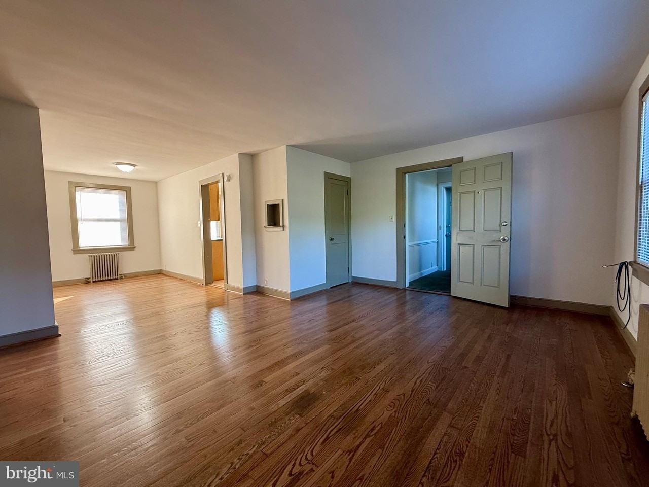 1400 Kenmore Ave #C1 - Photo 2 of 13