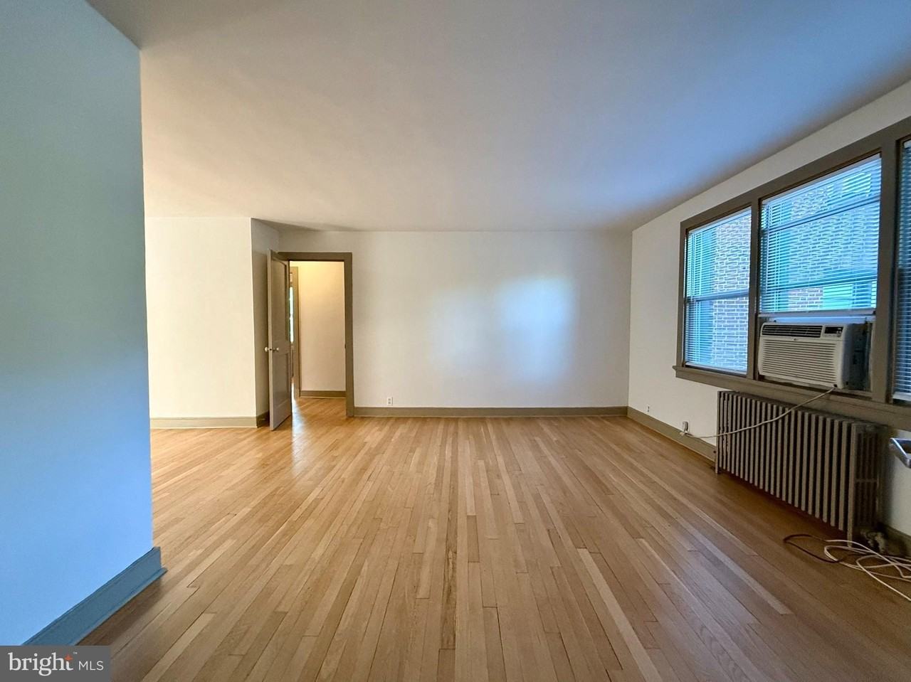 1400 Kenmore Ave #D2 - Photo 3 of 13