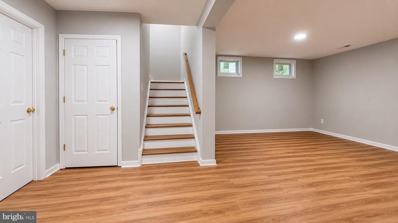 7302 Ivycrest Pl - Photo 5 of 37