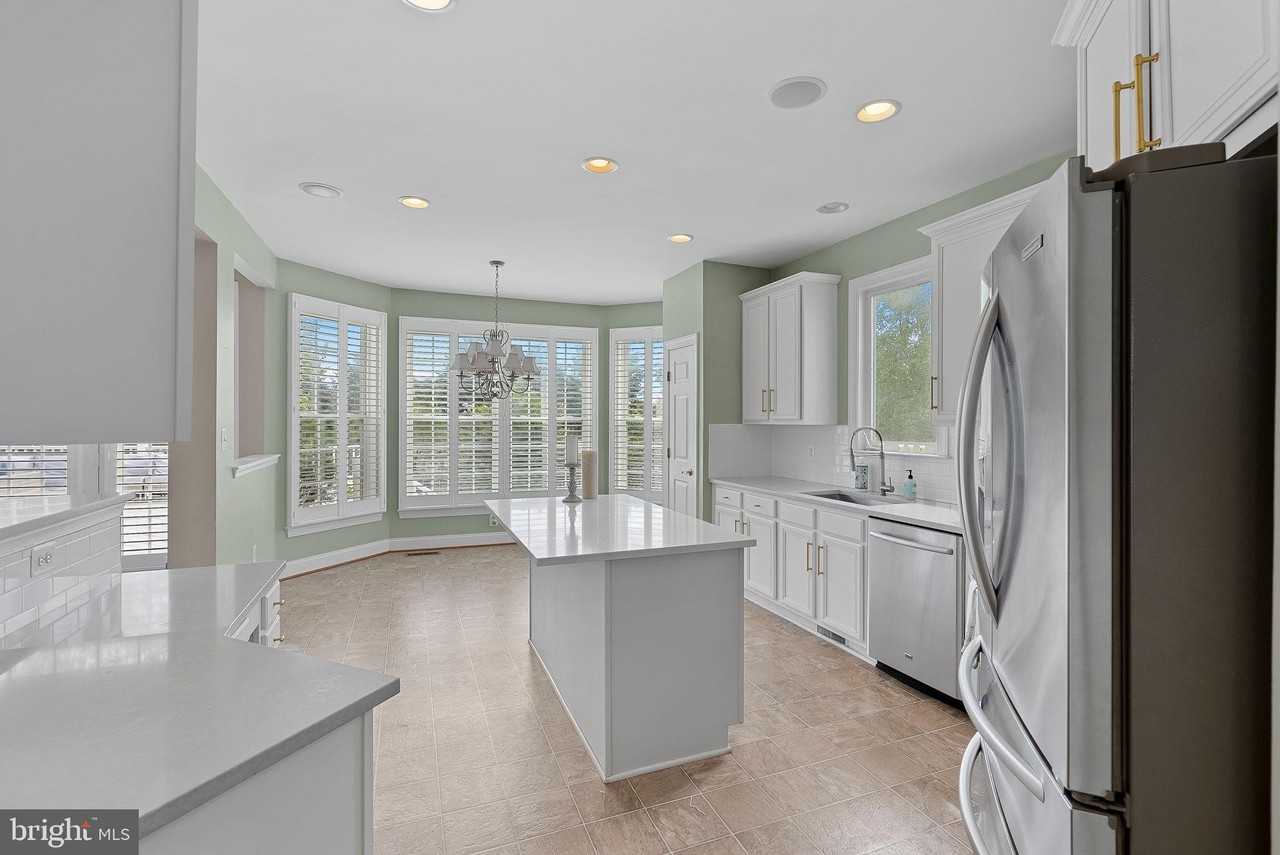 24954 Calcite Pl - Photo 4 of 38