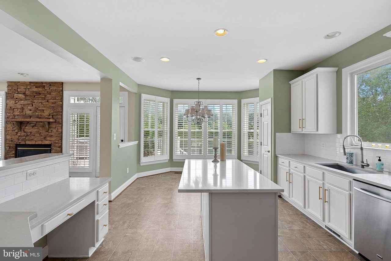 24954 Calcite Pl - Photo 5 of 38