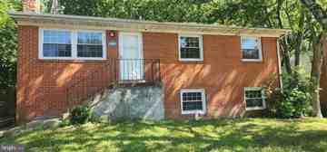 featured image of 4419 Kentmore Dr