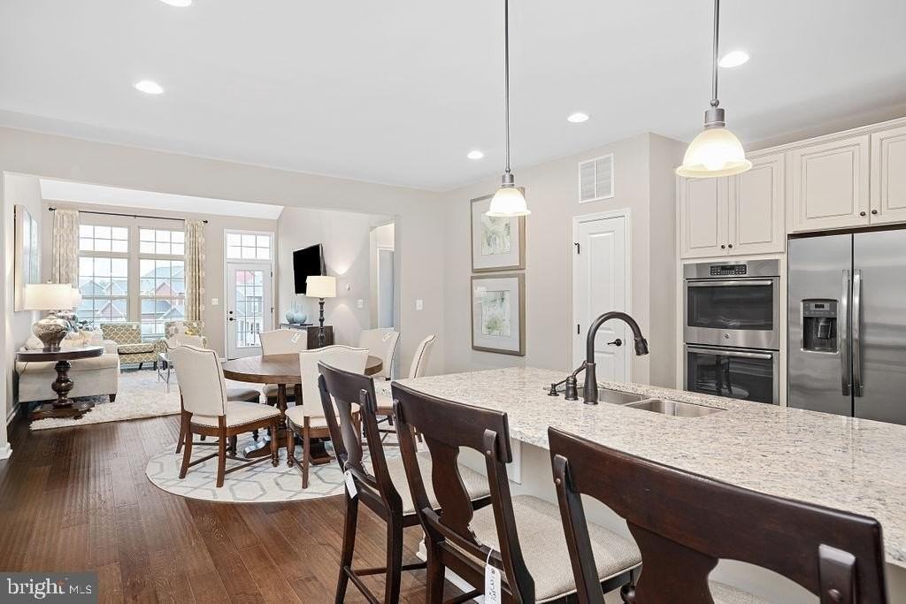 18040 Red Mulberry Rd - Photo 2 of 46