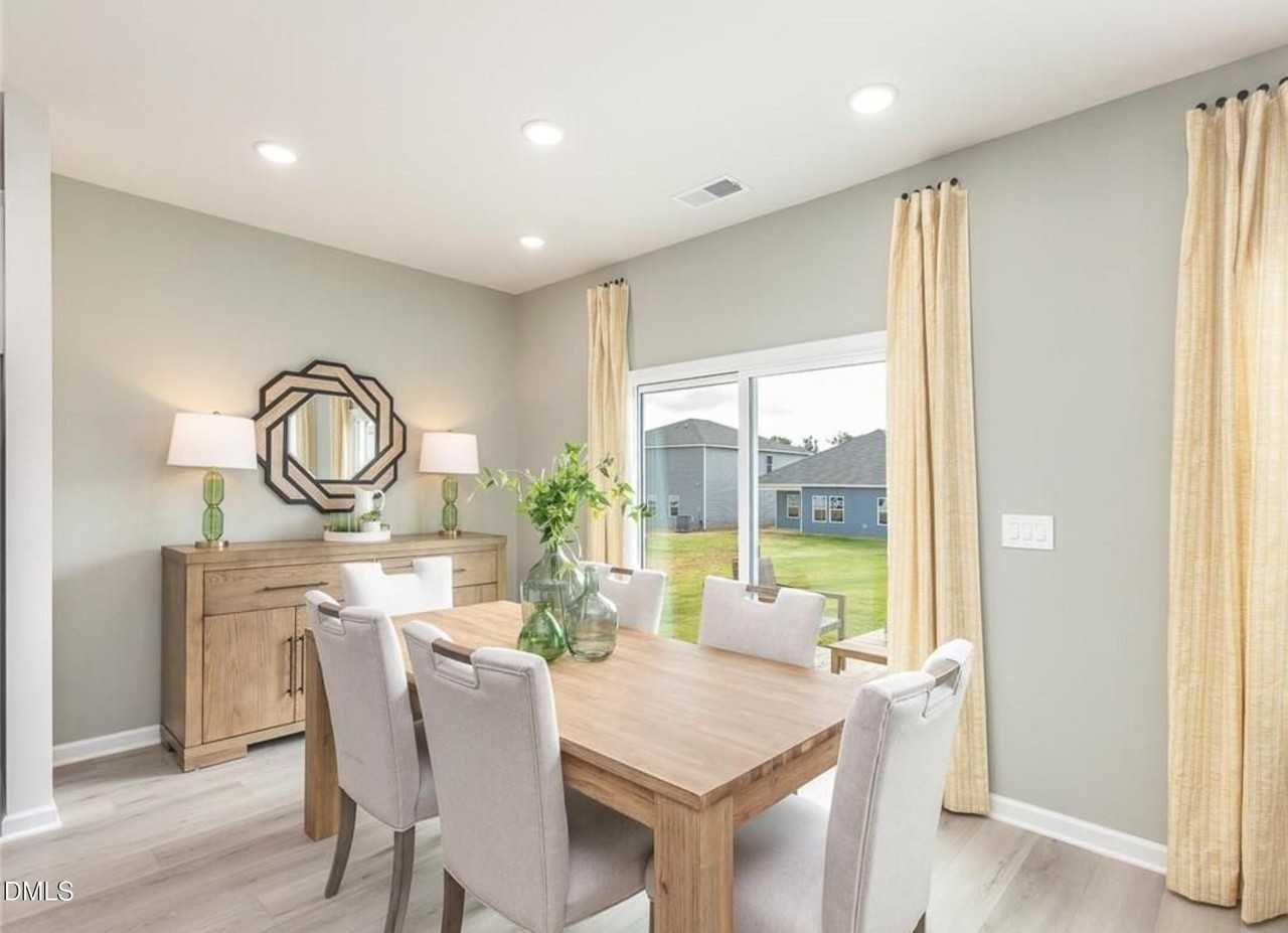 2118 Cherry Creek Rd - Photo 3 of 47