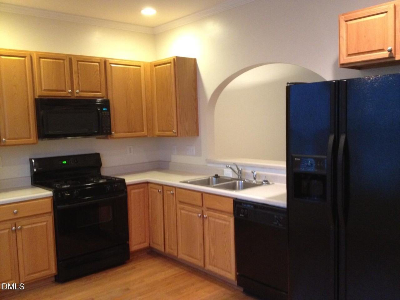 4631 Malone Ct - Photo 2 of 17