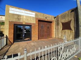 featured image of 1009 E Sullivan St