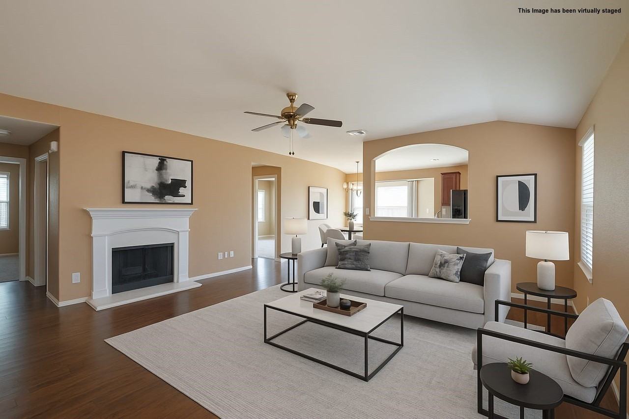 590 Arthur Dr - Photo 3 of 39