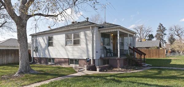 2995 South Fox Street - Photo 2 of 21