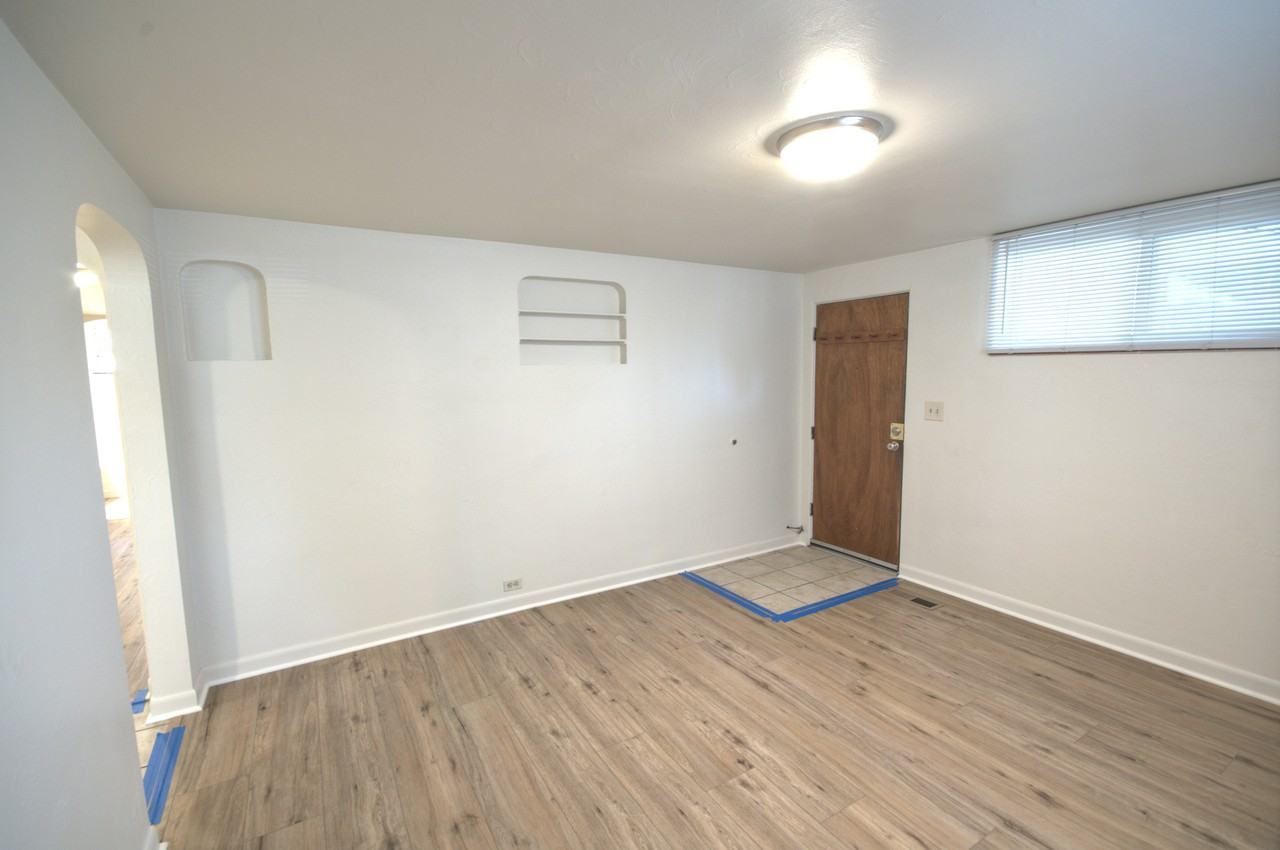 2995 South Fox Street - Photo 4 of 21