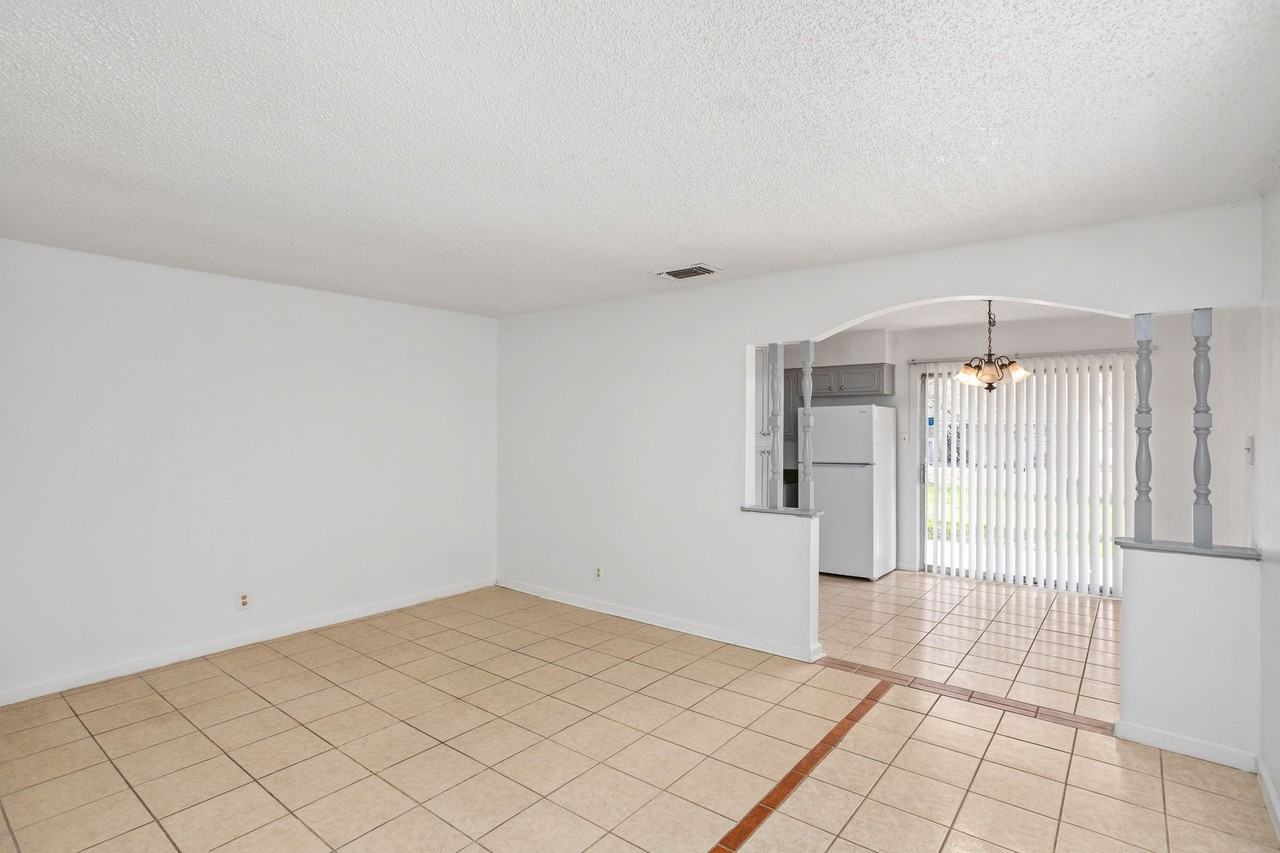 5726 Alnwick St #1 - Photo 6 of 10