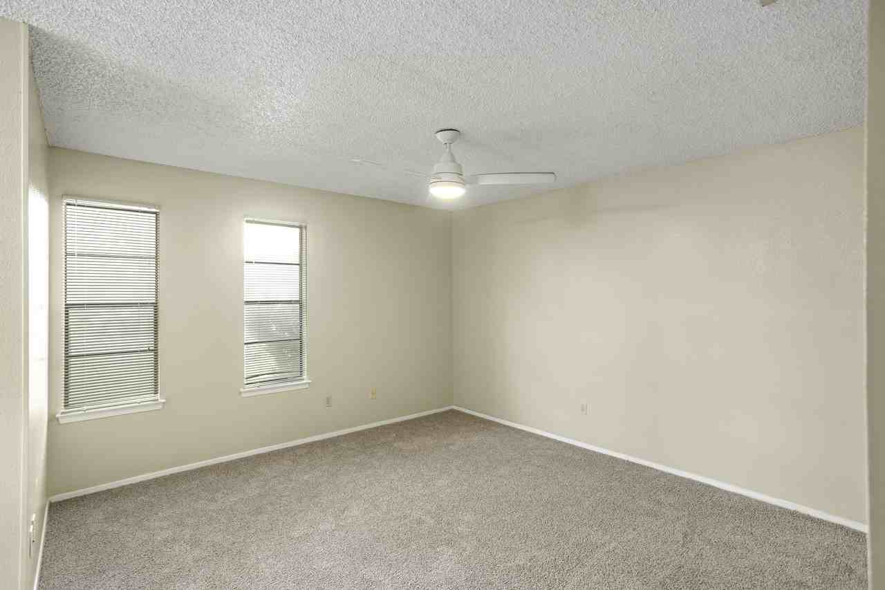 7254 Flaming Forest St #1 - Photo 7 of 14