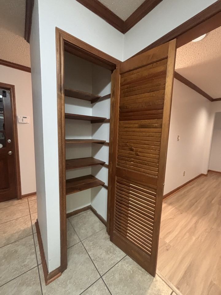 106 Darteze Dr #1 - Photo 5 of 19
