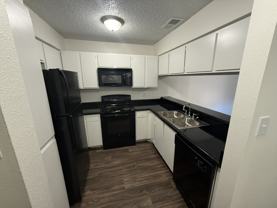 11255 Huebner Oaks - Photo 1 of 1