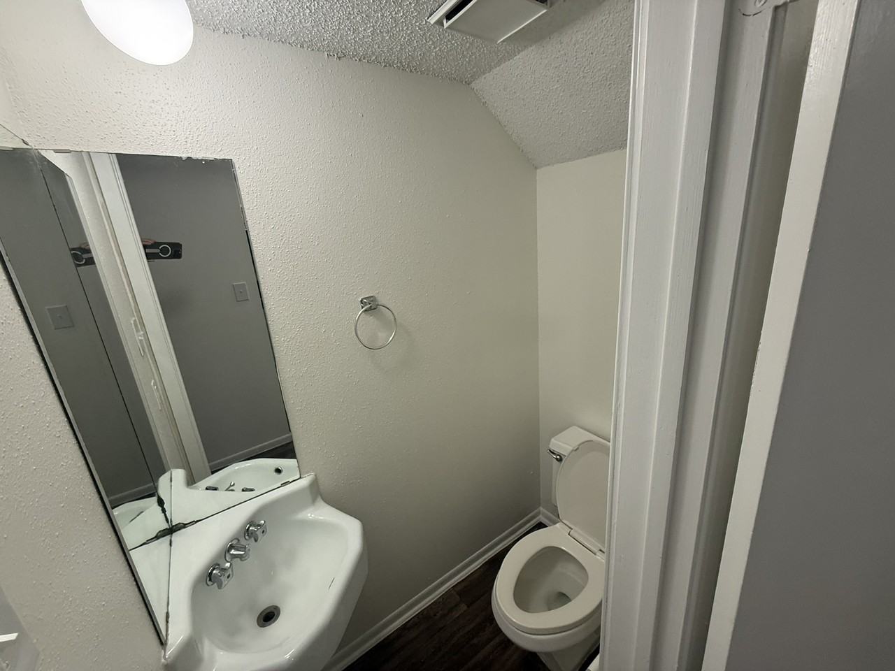11255 Huebner Oaks - Photo 4 of 13