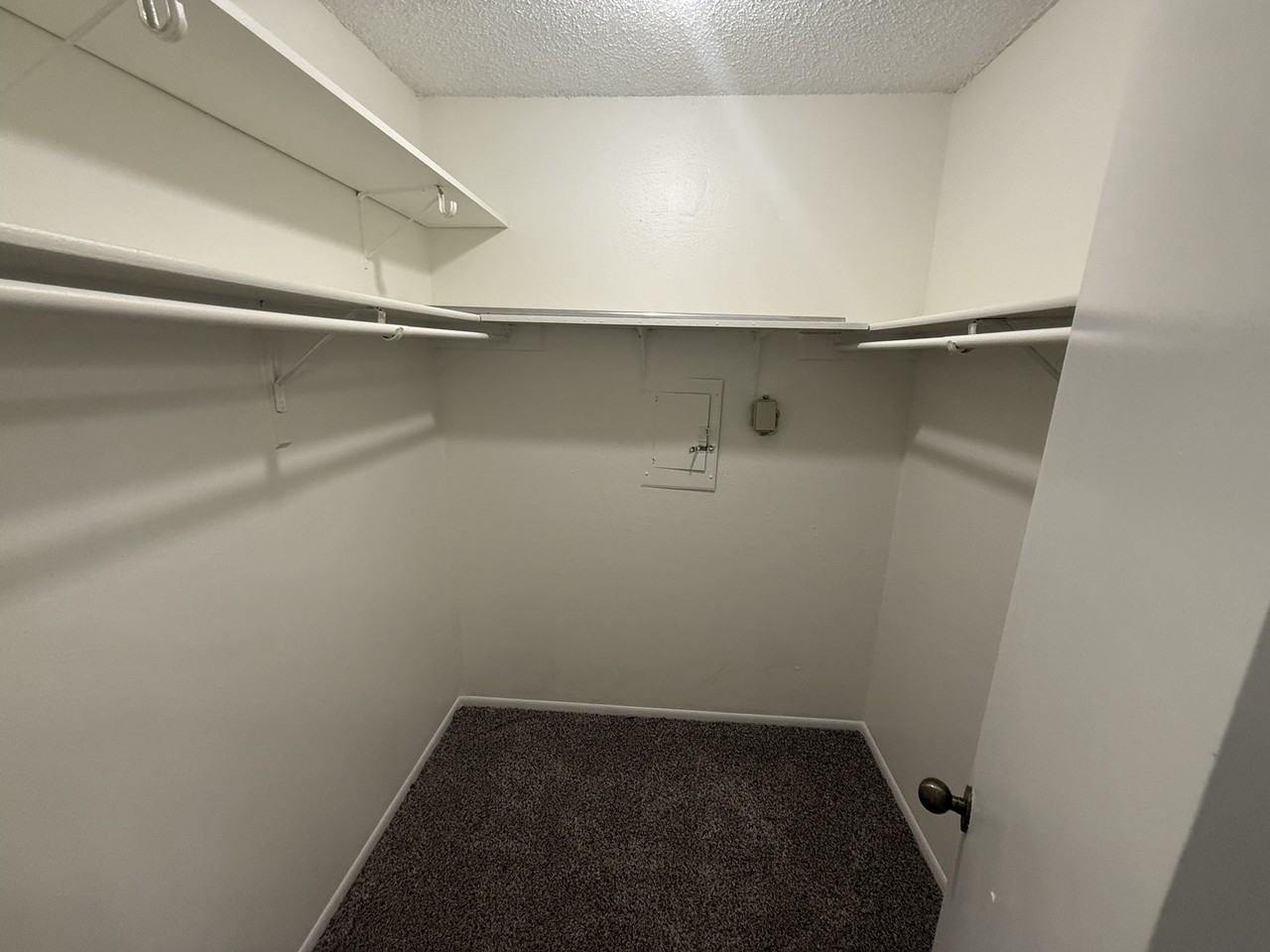 11255 Huebner Oaks - Photo 5 of 13