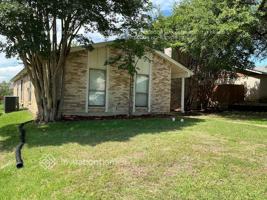 featured image of 2609 Renwick Dr