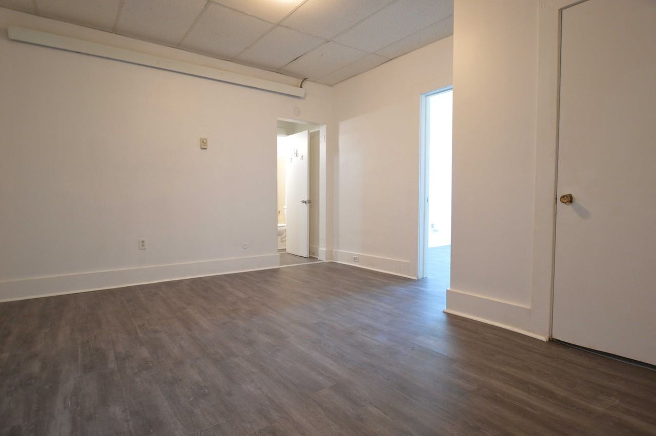 1601 Lincoln Way #2 - Photo 3 of 6
