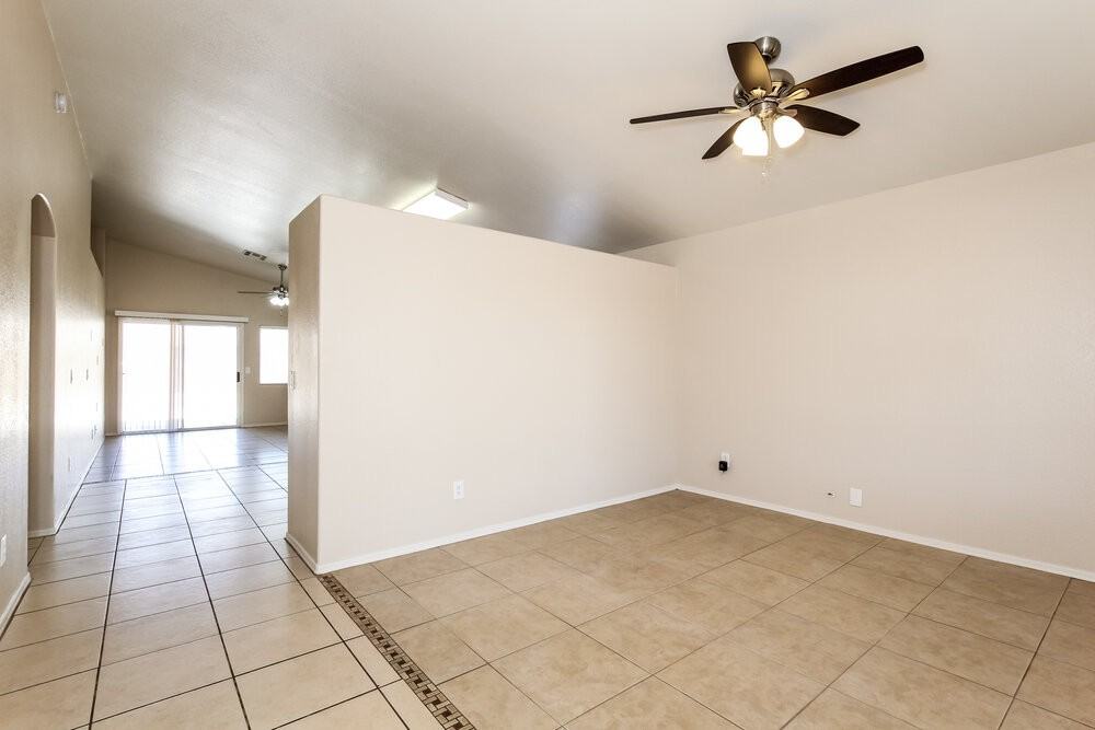 3618 W Tina Ln - Photo 3 of 15