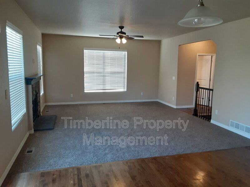5922 Brave Eagle Dr - Photo 6 of 16