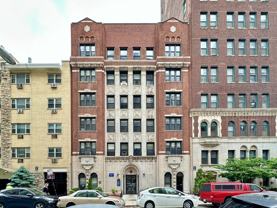 425 W Roscoe St #310 - Photo 1 of 1