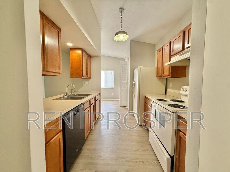 1228 Pine Sap Ct - Photo 5 of 22