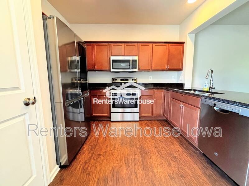 52 Se Booth Ave - Photo 6 of 21