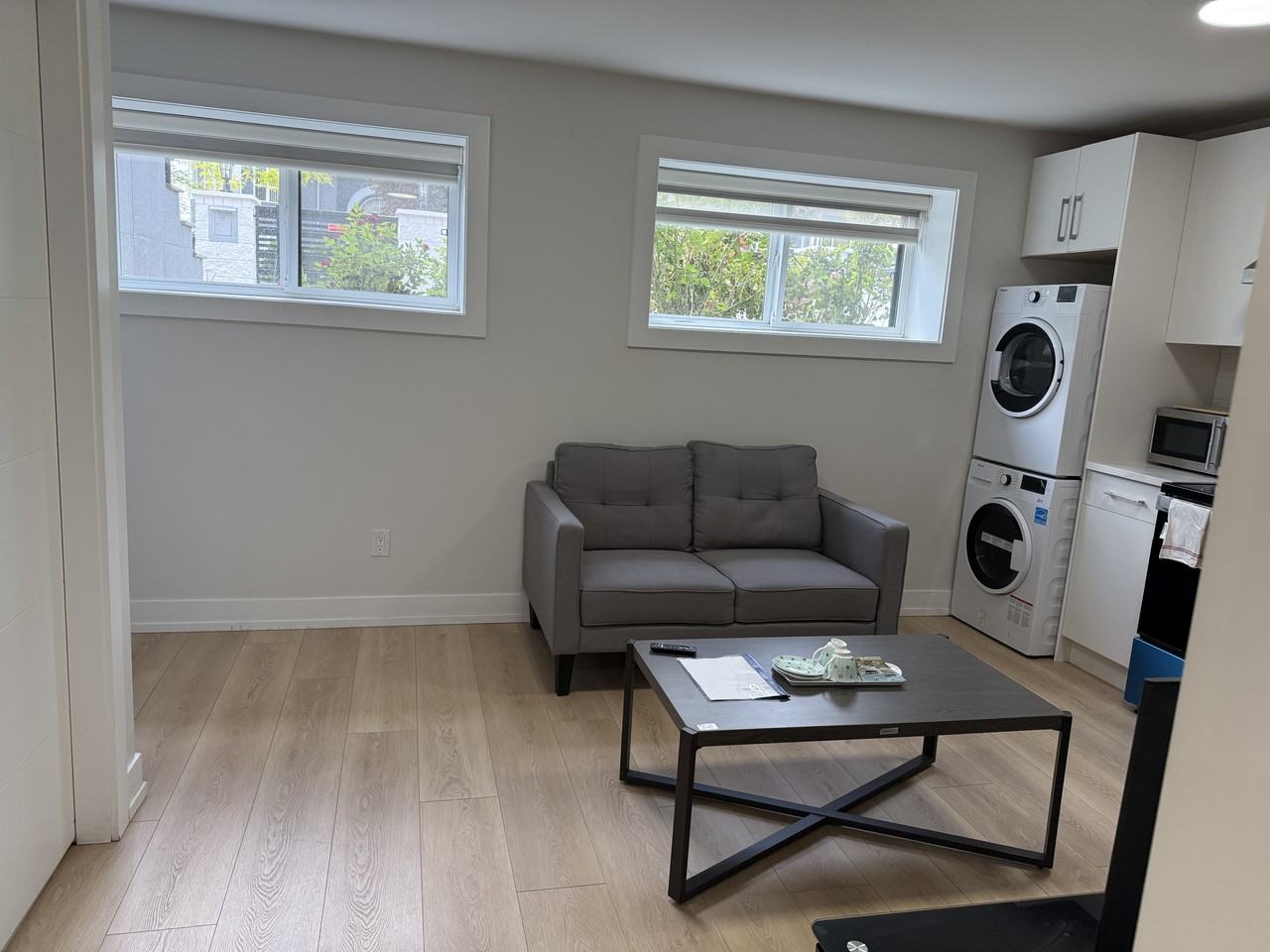 7686 Mary Avenue - Photo 6 of 10