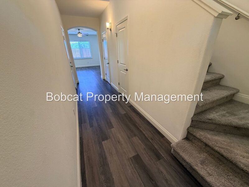 1219 Correlli Ct - Photo 3 of 40