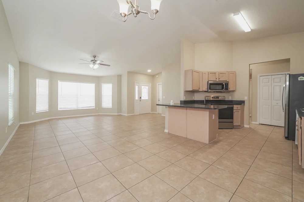 1321 Periwinkle Court - Photo 3 of 15