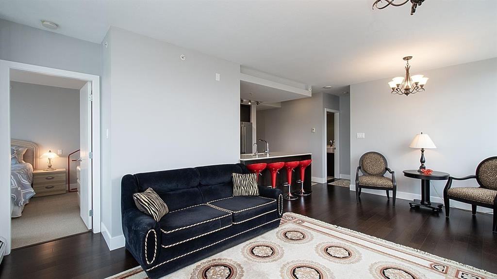 158 13th Street West #902 - Photo 4 of 25