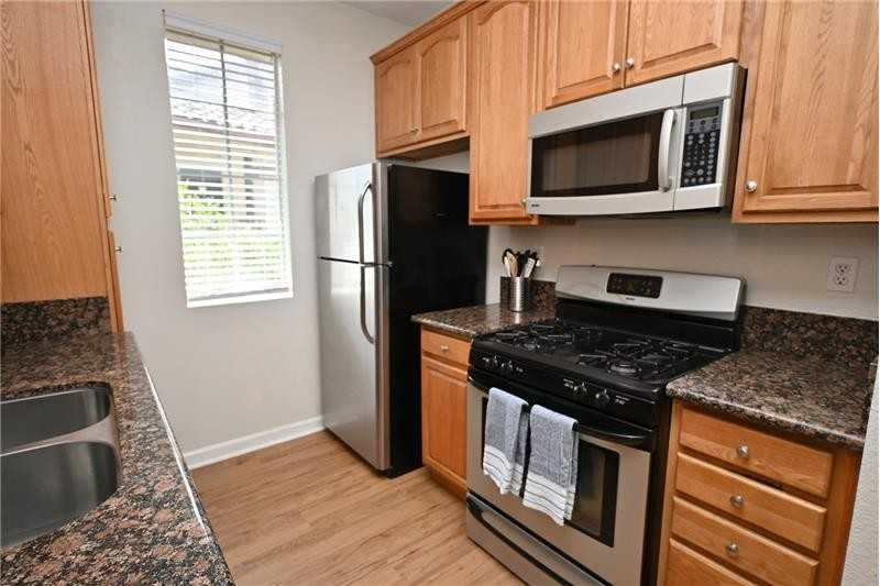 10880 Sabre Hill Dr #298 - Photo 5 of 31