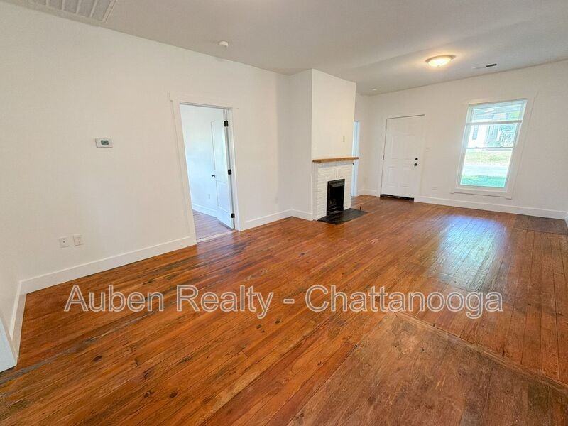 5714 Tennessee Ave - Photo 3 of 17