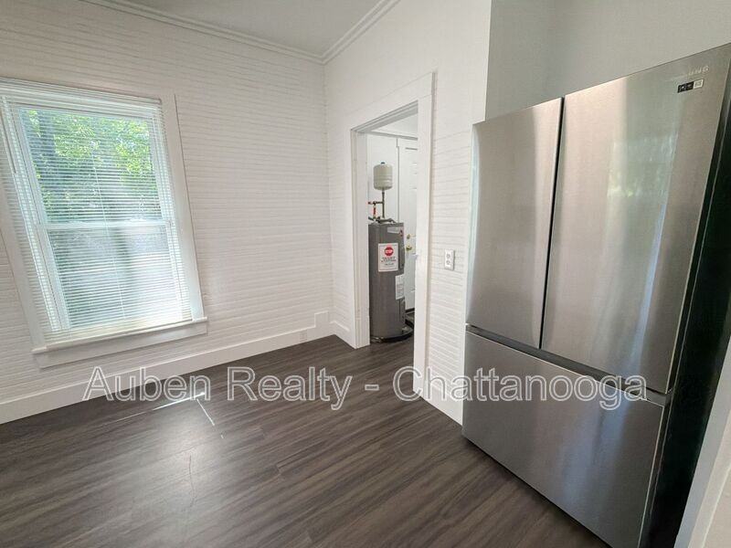 5714 Tennessee Ave - Photo 6 of 17