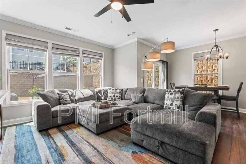 310 Bulrush Rd - Photo 6 of 28