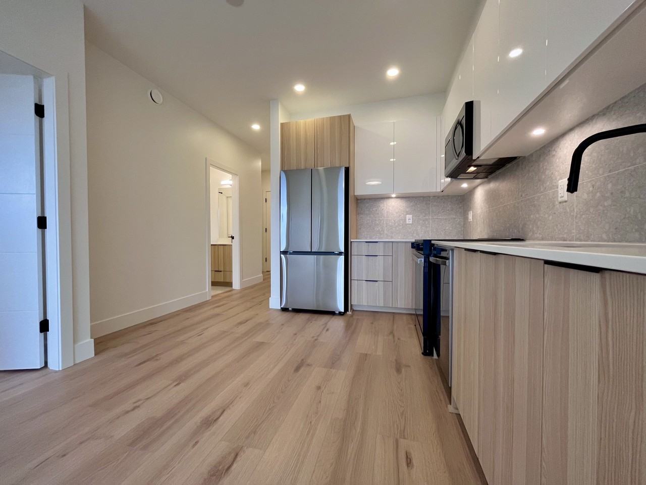 20769 Fraser Highway #511 - Photo 2 of 17