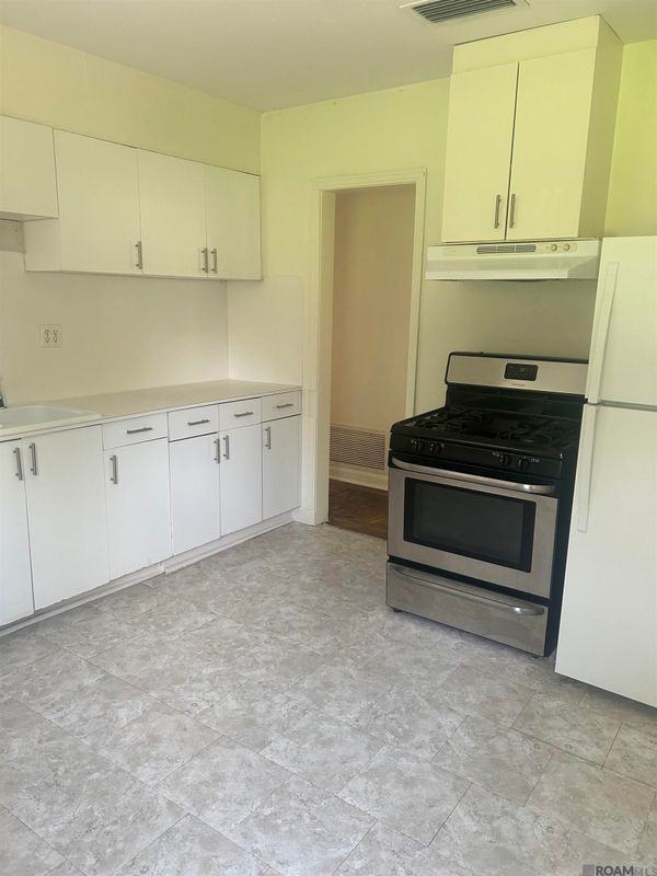 1240 Aberdeen Ave - Photo 5 of 18