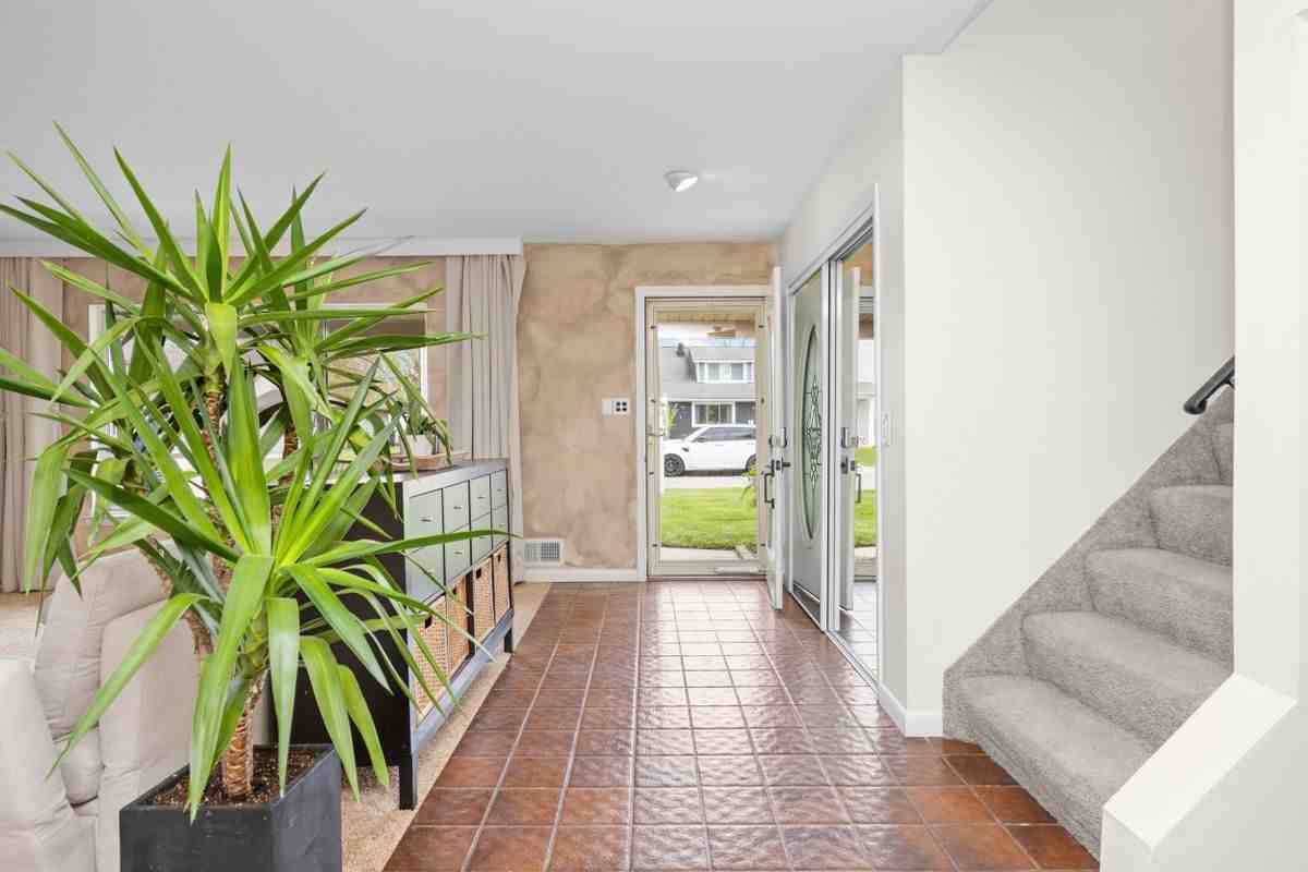 38027 Mallast St - Photo 6 of 37