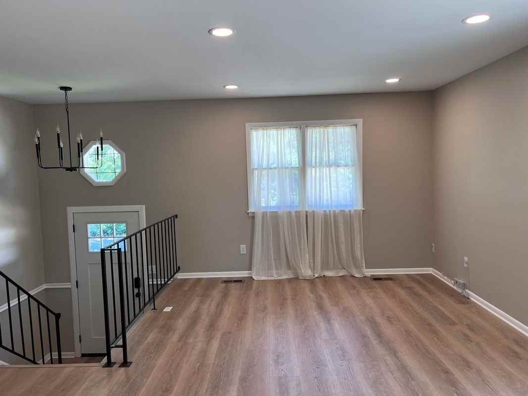 519 Kenmore Rd - Photo 6 of 21