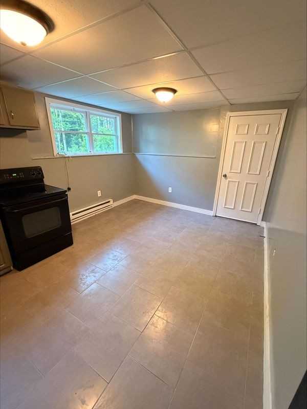 8 Lilac Ln ##3 - Photo 2 of 4