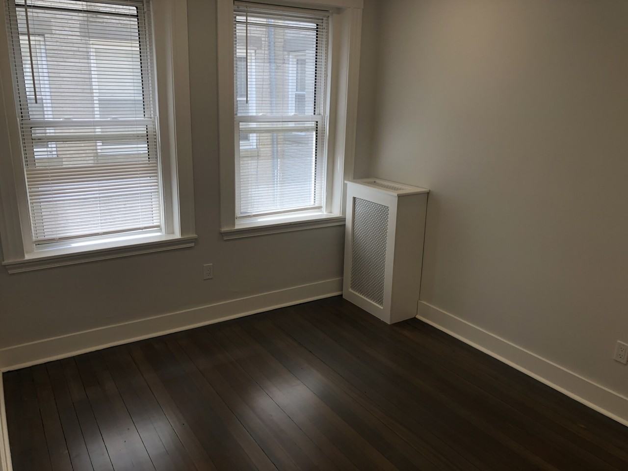 Queensberry St. & Jersey St #8 - Photo 3 of 12