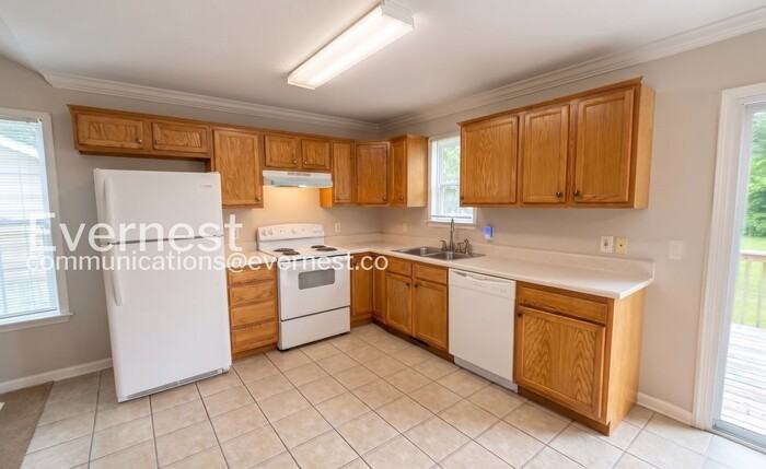 743 Graysville Rd - Photo 4 of 23