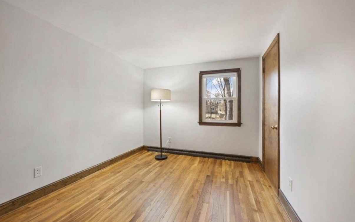 25 Brown St #NA - Photo 2 of 20