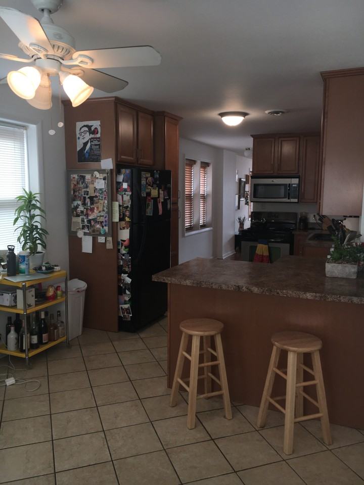 452 N Elizabeth St #1 - Photo 6 of 12