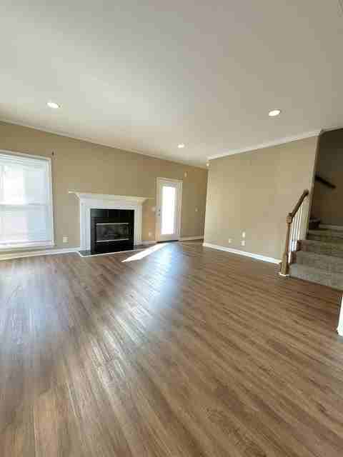 1463 Oxford Pl #1436 - Photo 3 of 9