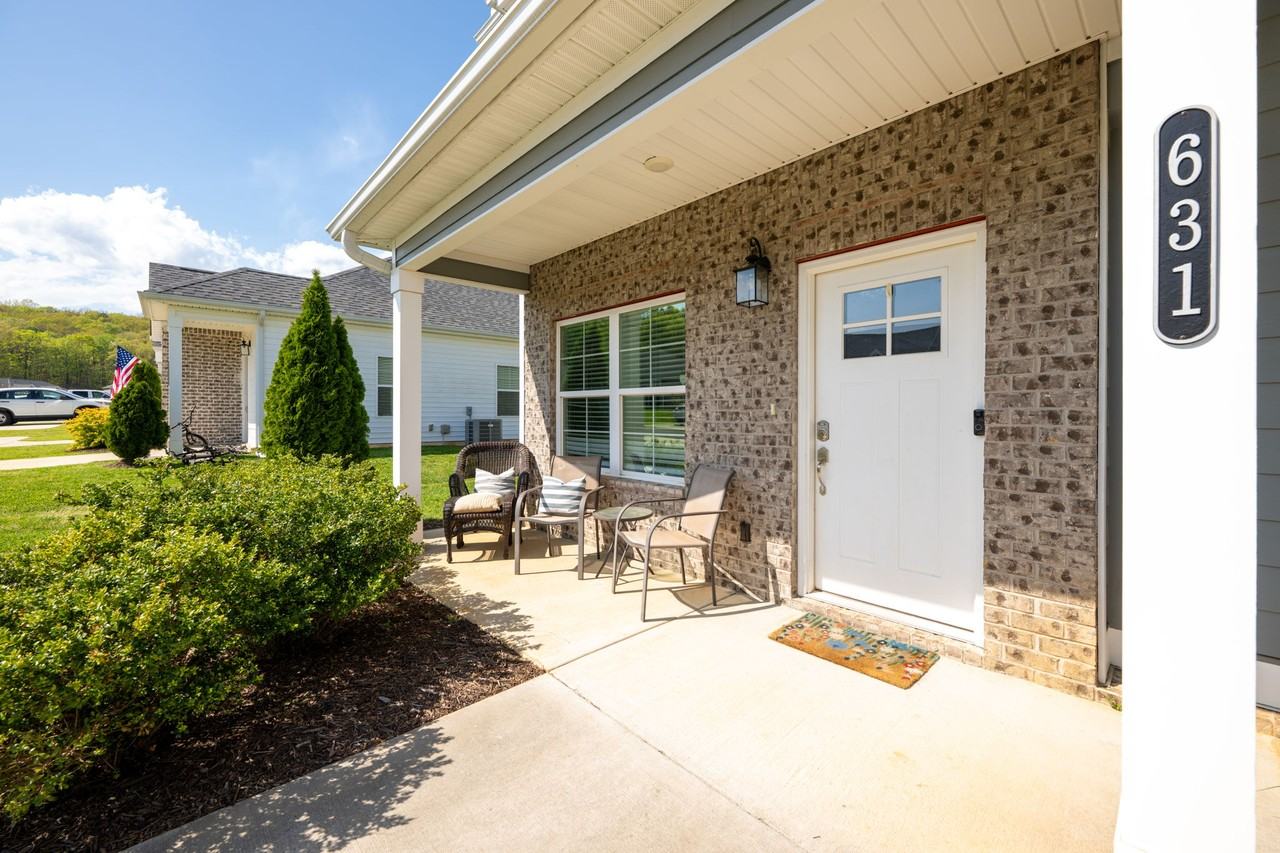 631 Bellingham Dr Ne #631 - Photo 3 of 46