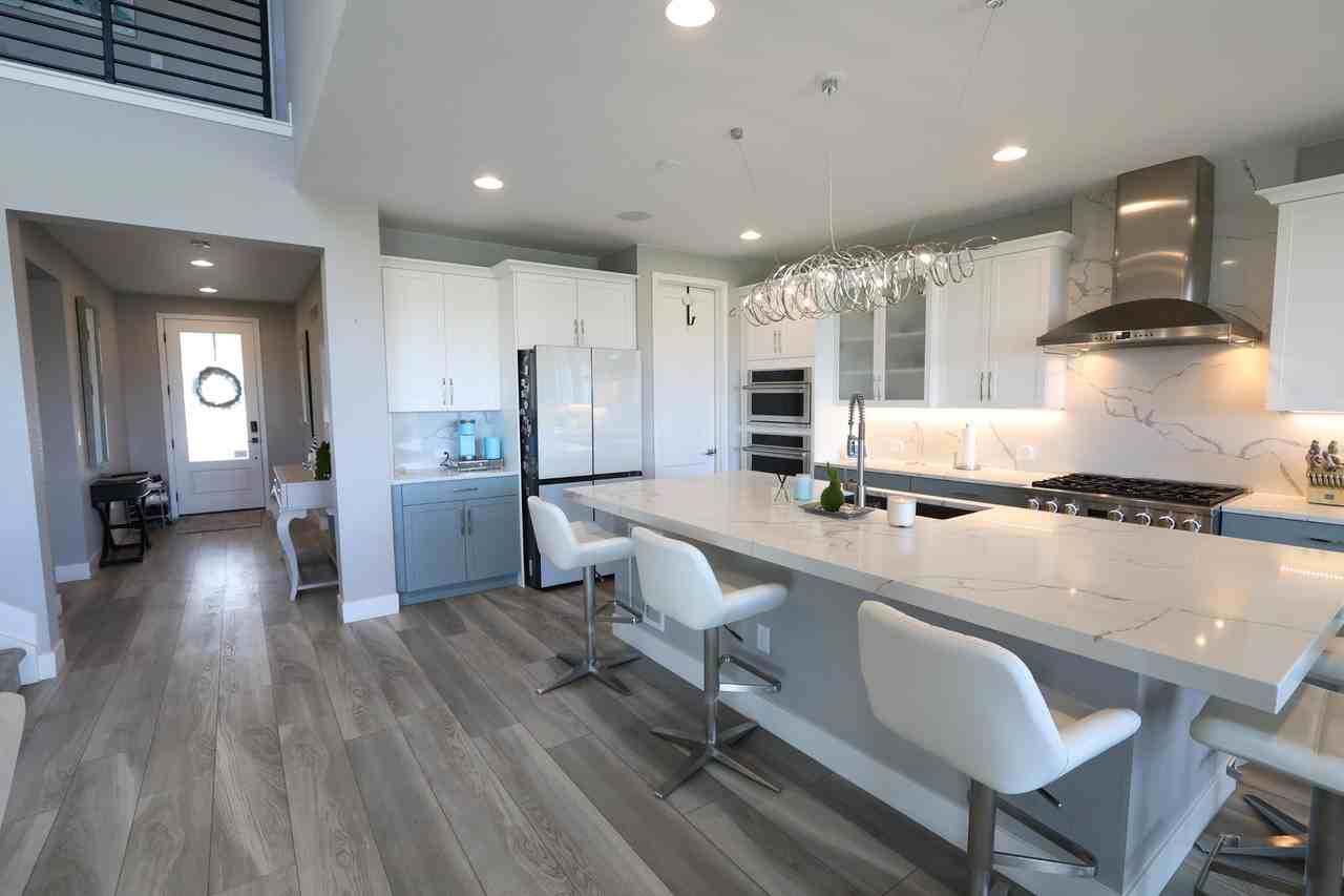 1512 Stablecross Dr #NA - Photo 6 of 43