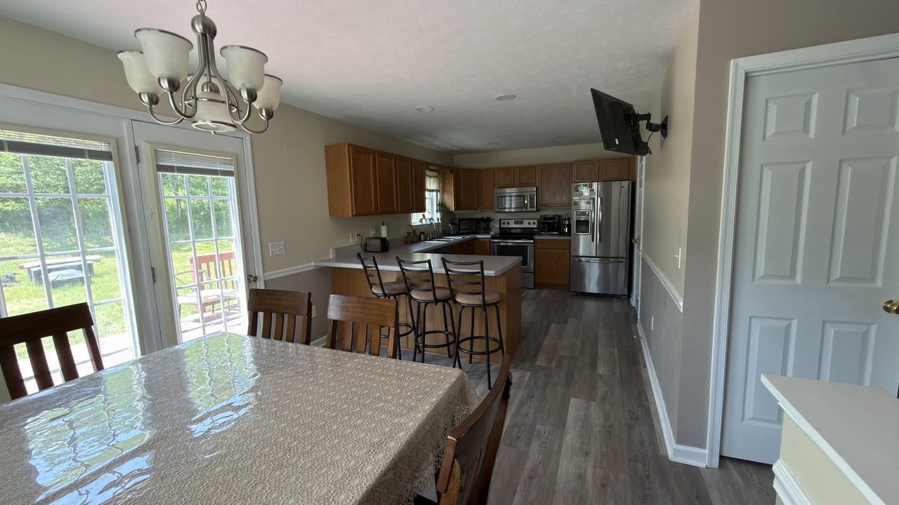 525 Pointe Dr #NA - Photo 5 of 20